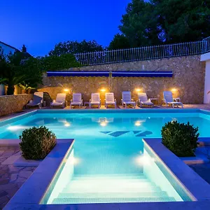 *** Bed & Breakfast Paula Croatia